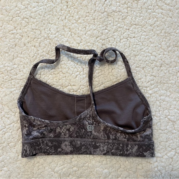 Lululemon Flow Y Nulu Bra *Light Support A-C Cups - Picture 2 of 2